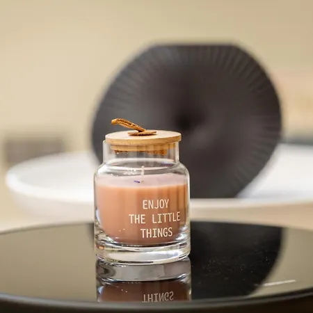 Stylish Ruby 1br - Old Town Urban Oasis * Bucarest