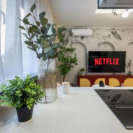 Stylish Ruby 1br - Old Town Urban Oasis *