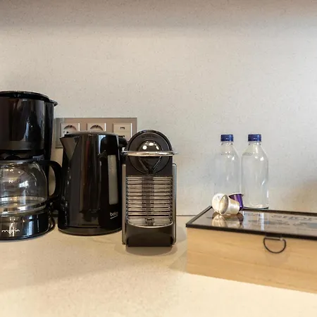 Stylish Ruby 1br - Old Town Urban Oasis Apartamento