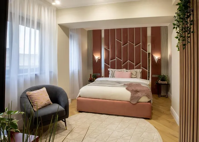 Stylish Ruby 1br - Old Town Urban Oasis 布加勒斯特