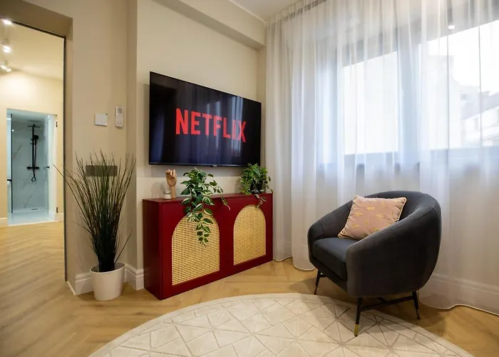 Apartman Stylish Ruby 1br - Old Town Urban Oasis