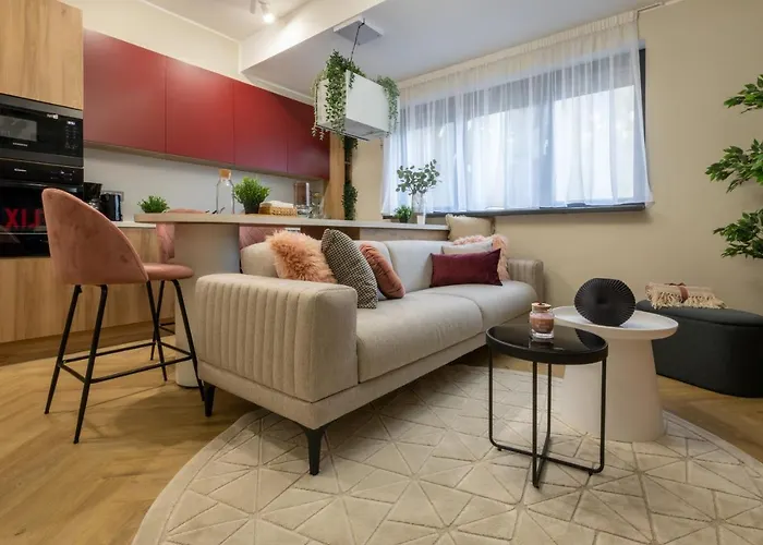 Stylish Ruby 1br - Old Town Urban Oasis * Bukarest
