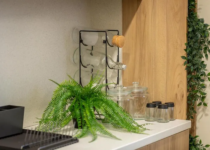 Stylish Ruby 1br - Old Town Urban Oasis *