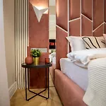 Lejlighed Stylish Ruby 1br - Old Town Urban Oasis *