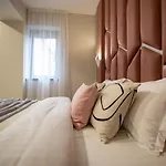 Stylish Ruby 1br - Old Town Urban Oasis *