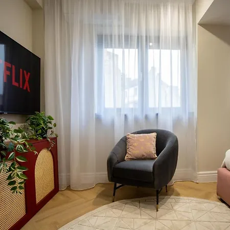 Stylish Ruby 1br - Old Town Urban Oasis Apartament