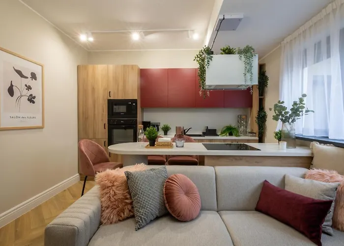 Appartement Stylish Ruby 1br - Old Town Urban Oasis *