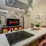 Stylish Ruby 1br - Old Town Urban Oasis *